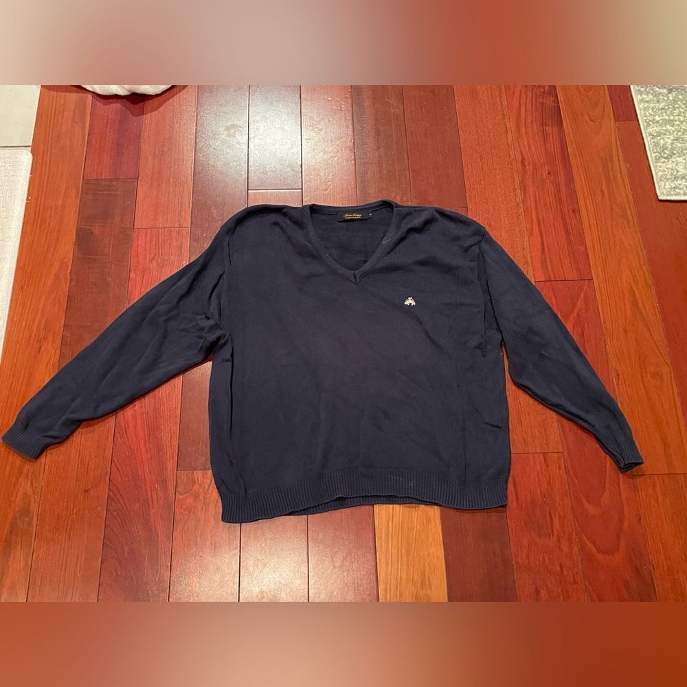 Men’s v-neck sweater from Brooks Brothers